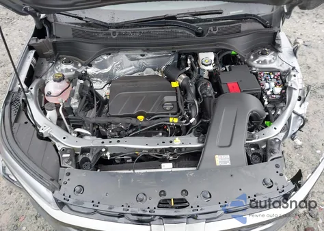 2025 Chevrolet Trax Fwd 2Rs z USA, uszkodzony, nr VIN KL77LJEP2SC335485